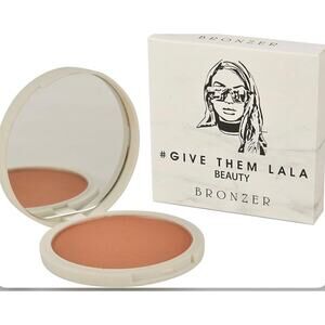 #Give Them Lala Bronzer *Ibiza*